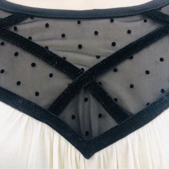 NWT August Silk Cream and Black Lace Top - Picture 5 of 16